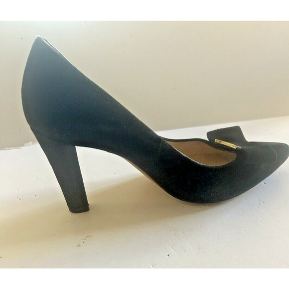 L.K. BENNETT Black Suede Court Shoes Pumps Bow Detail Size 38.5 US 7.5 Beautiful - Picture 9 of 12